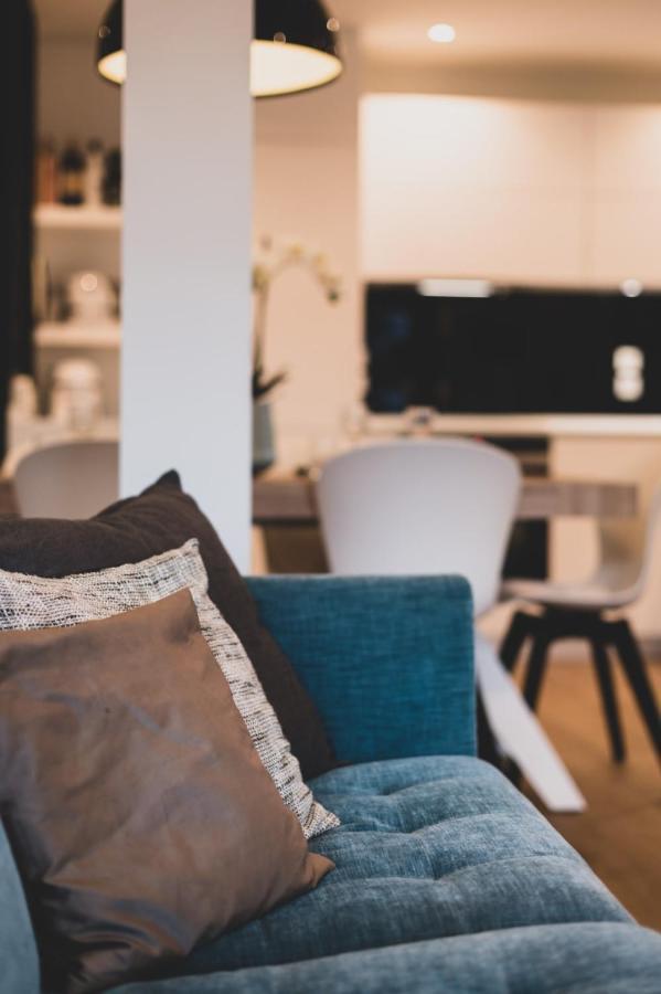 Les Sorbiers - Apartment 2 Bedrooms Top Floor - Parking & Terrace Анси Екстериор снимка
